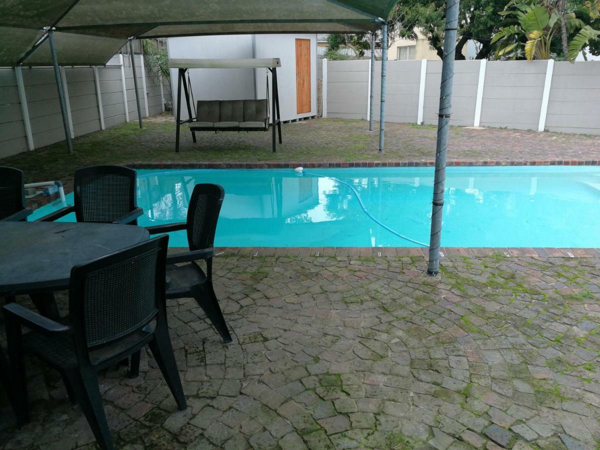 Posto Al Sole - Il Bacio Apartment Белвил Екстериор снимка