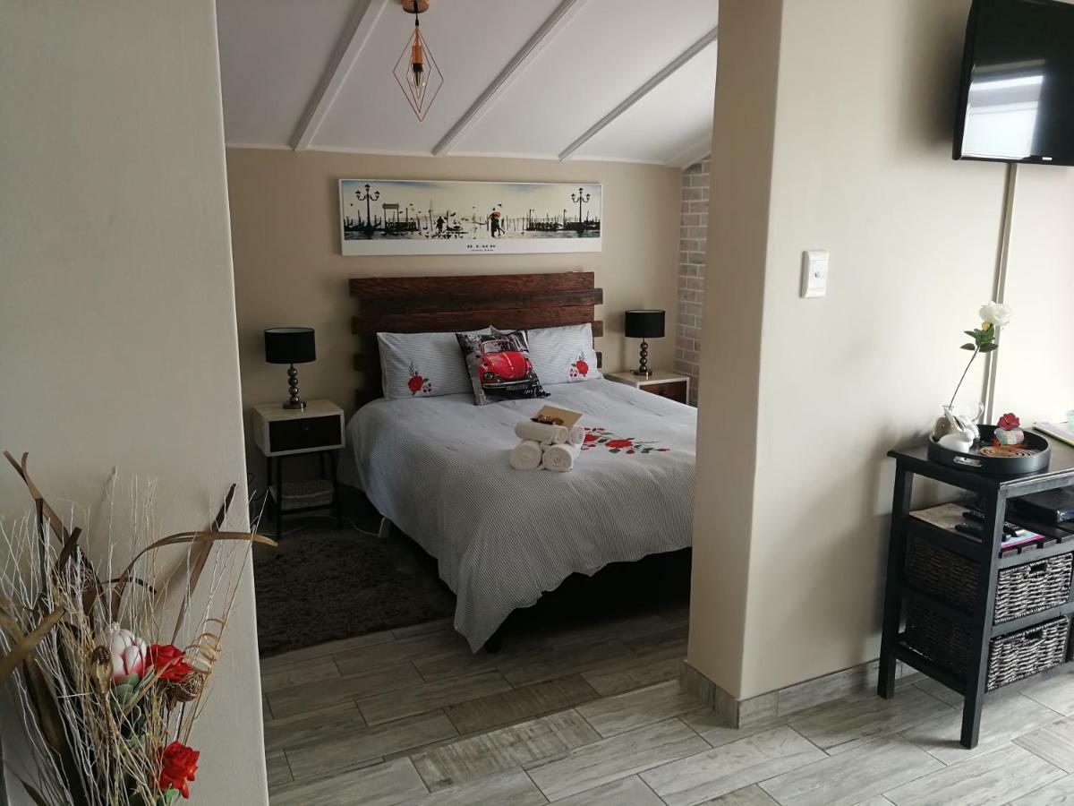 Posto Al Sole - Il Bacio Apartment Белвил Екстериор снимка