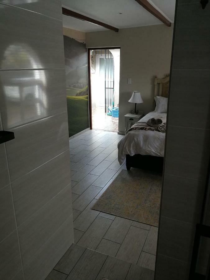 Posto Al Sole - Il Bacio Apartment Белвил Екстериор снимка